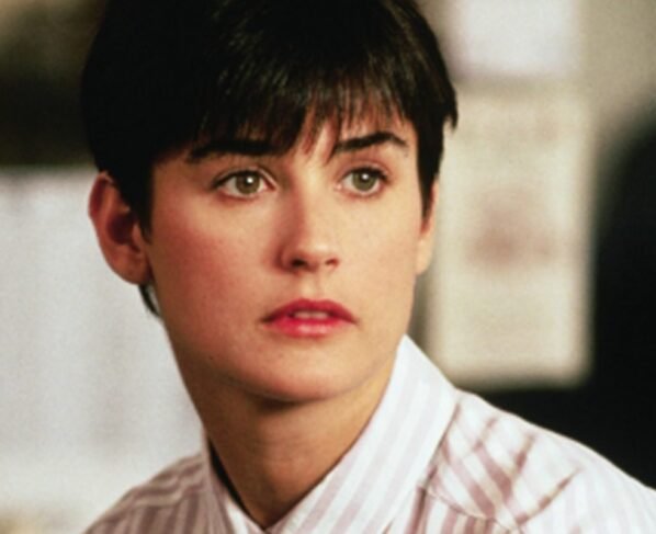 O filme é protagonizado por Demi Moore e Patrick Swayze