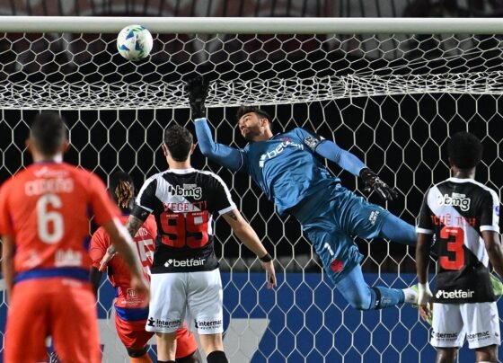Derrota mantém o Vasco na 2ª posição