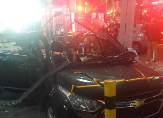 Carro explode em posto de gasolina do Rio de Janeiro
