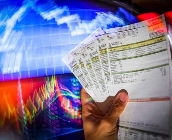 conta de energia elétrica