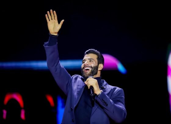 imagem colorida de Gusttavo Lima abre Na Praia Festival 2025, em Brasília