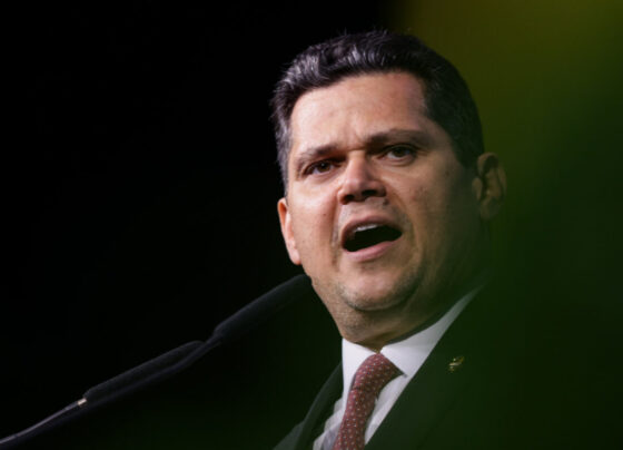 Presidente do Senado Davi Alcolumbre e ministros de Estado participam da abertura oficial da 26ª Marcha a Brasília em Defesa dos Municípios - Metrópoles 3
