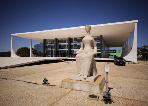 Fachada e arcos do STF