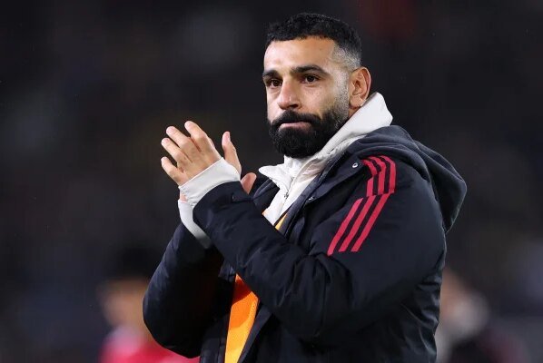 Após polêmica, Salah volta a ser opção do Liverpool contra o Brighton - destaque galeria