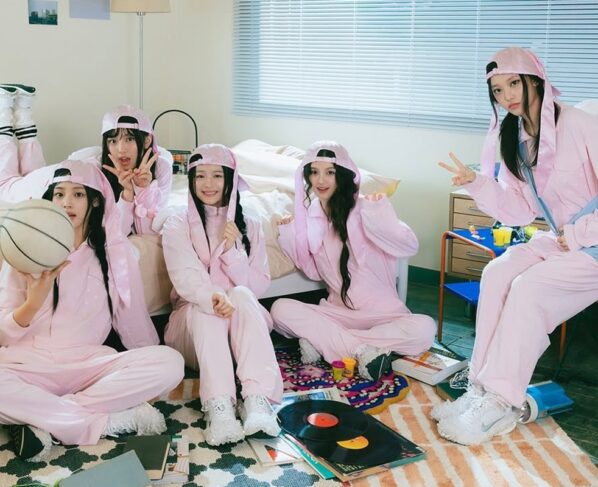 Entenda a crise do NewJeans que terminou com a saída de Danielle - destaque galeria