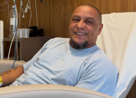 Ex-jogador Roberto Carlos atualiza quadro após cirurgia no coração - destaque galeria
