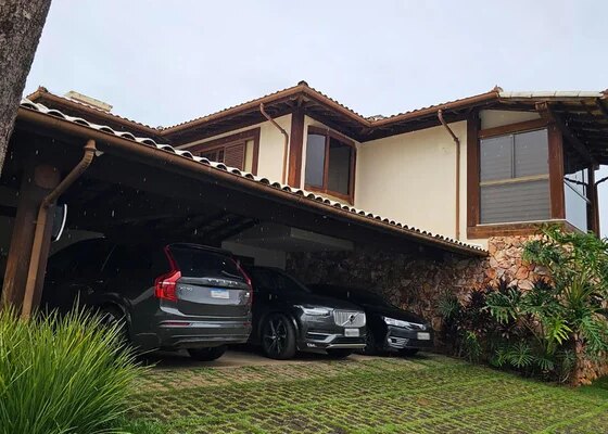 Farra do INSS: senador se manifesta após ser alvo de operação da PF - destaque galeria