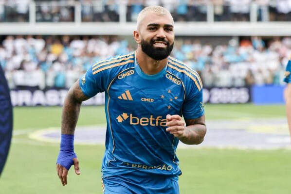 Gabigol afasta polêmica com Tite e fala sobre permanência no Cruzeiro - destaque galeria