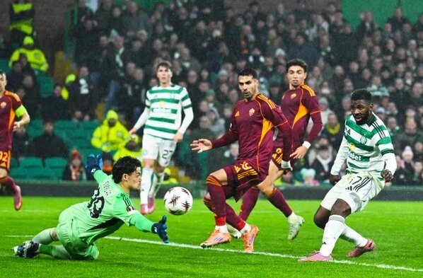 Liga Europa: com vitórias de favoritos, veja os resultados da rodada - destaque galeria