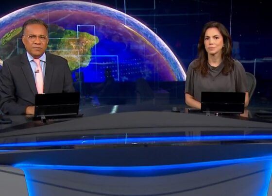 Imagem colorida de Heraldo Pereira e Ana Paula Araújo no Jornal Nacional - Metrópoles