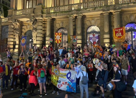 Com mais de 600 blocos, a agenda oficial dos blocos do Carnaval 2026 foi lançada nesta sexta-feira (23/1) pela Prefeitura de São Paulo - Metrópoles