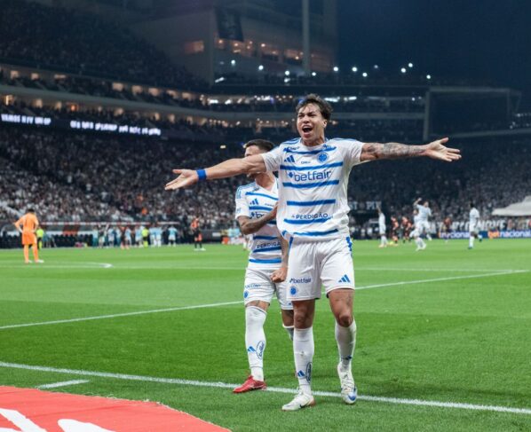 Cruzeiro rejeita nova proposta do Flamengo por Kaio Jorge; confira - destaque galeria