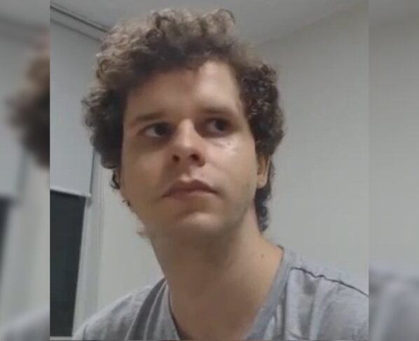 No interrogatório, filho que matou mãe disse que viu cena em sonho