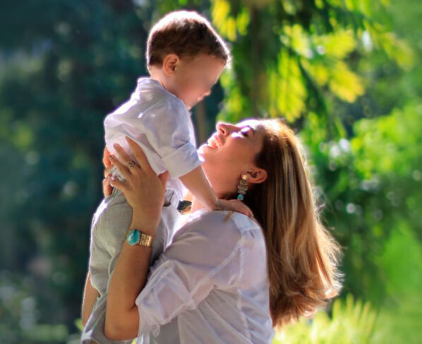 Mães brasileiras brigam por pensão alimentícia de filhos no exterior - destaque galeria