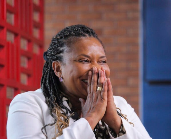 Ministra da Cultura Margareth Menezes concede entrevista no estúdio do portal Metrópoles 10