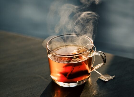 Foto colorida de chá - Nutri aponta qual chá pode ajudar a proteger as artérias do coração - Metrópoles