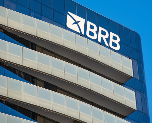 Entrevista com o presidente do BRB, Paulo Henrique Costa,  na nova sede do BRB.