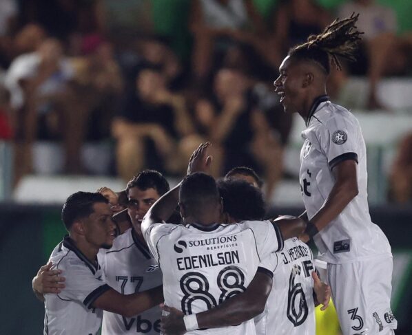 Botafogo vence Boavista e garante vantagem em semifinal da Taça Rio - destaque galeria