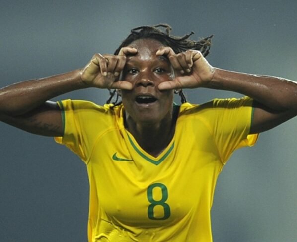 Campanha da TV Brasil sobre feminicídio terá de Formiga a Ancelotti - destaque galeria