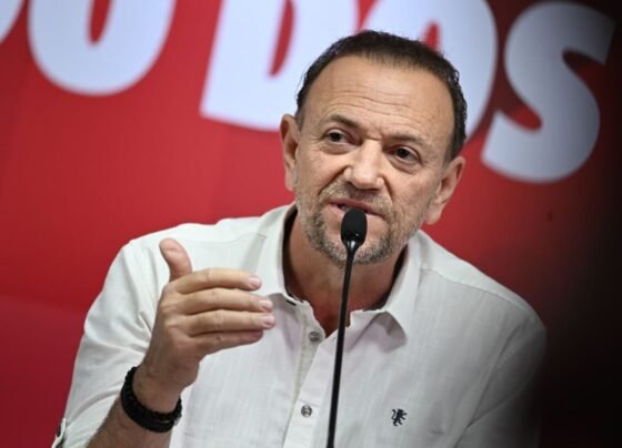 Foto colorida de Edinho Silva, presidente nacional do PT - Metrópoles