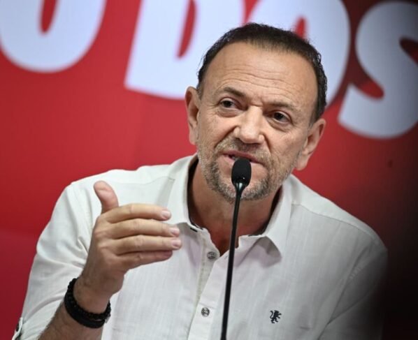 Foto colorida de Edinho Silva, presidente nacional do PT - Metrópoles