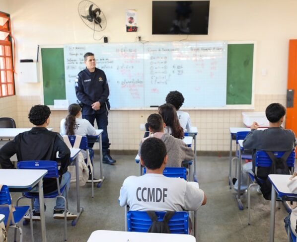 Com modelo aprovado por pais, alunos e professores, DF terá mais 25 escolas cívico-militares