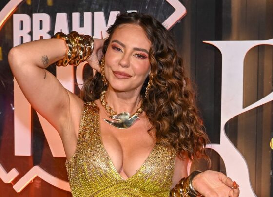 Paolla Oliveira chega na Sapucaí para assistir estreia de Virginia - destaque galeria