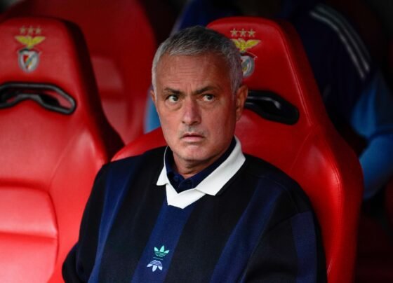 Mourinho muda o tom e volta a comentar investigação do caso Vini Jr. - destaque galeria