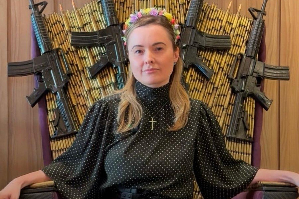 Júlia Zanatta Oruam crítica