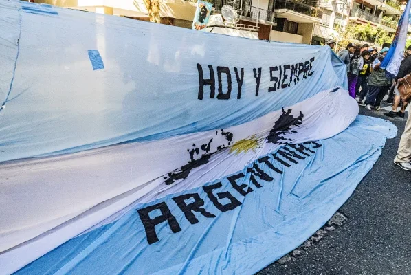 Técnico da Argentina ameniza rivalidade política com a Inglaterra - destaque galeria